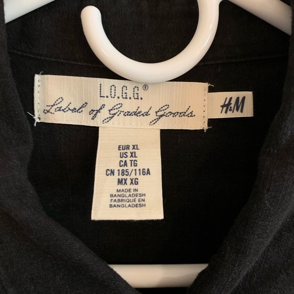 H&M button down XL - Picture 2 of 3